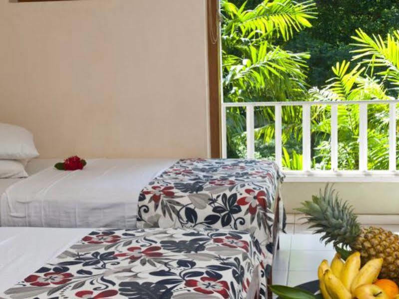 Hotel Sunflower Катарагама Екстериор снимка